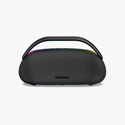 Outdoor speakers with rich bass