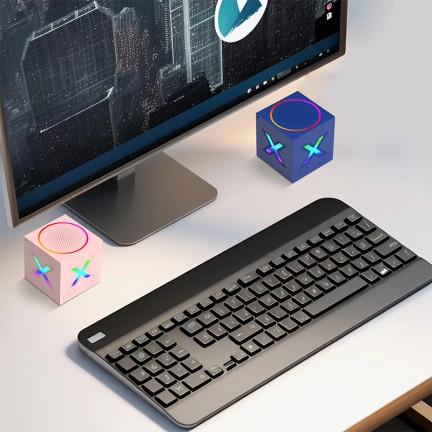 Powerful output mini portable Bluetooth speaker